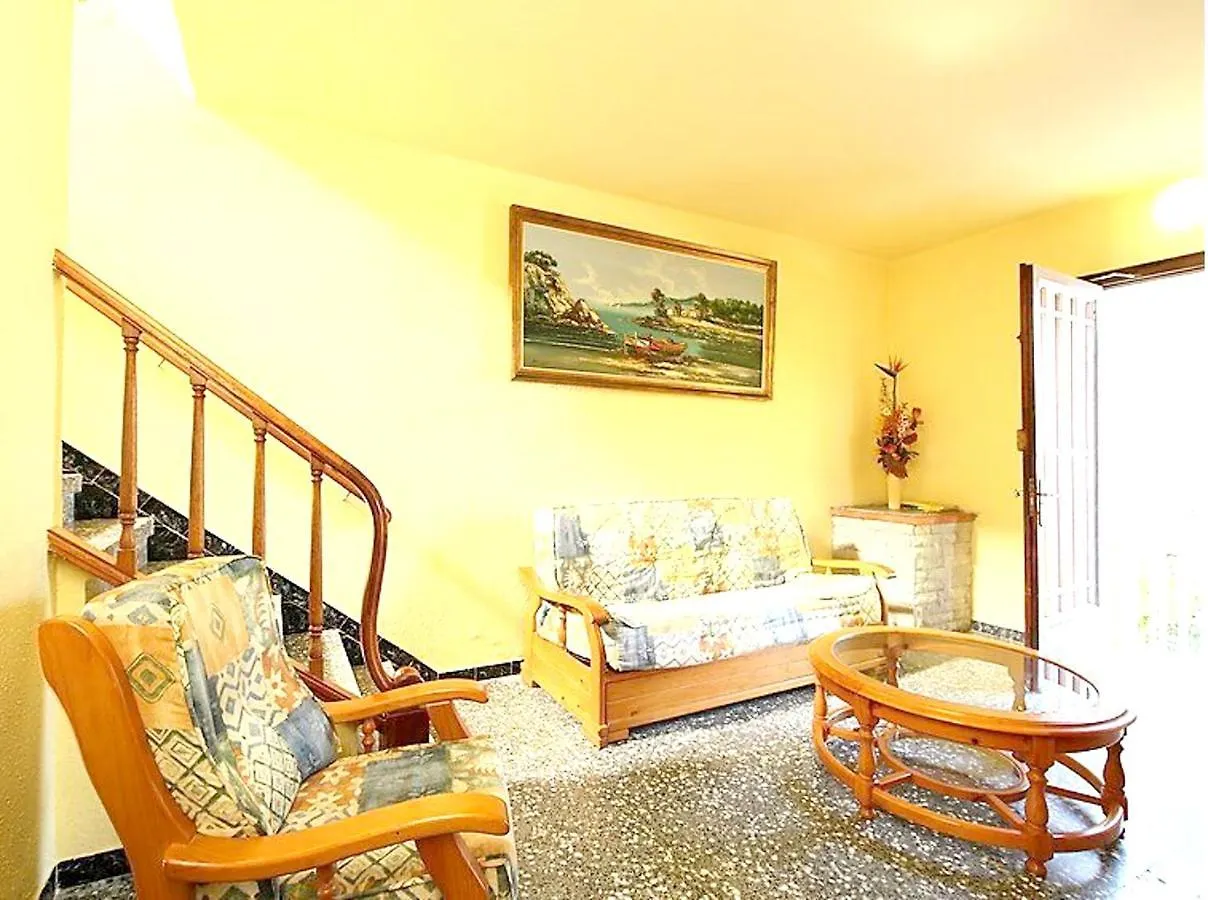 Spacious Apartment In Canyelles With Private Pool